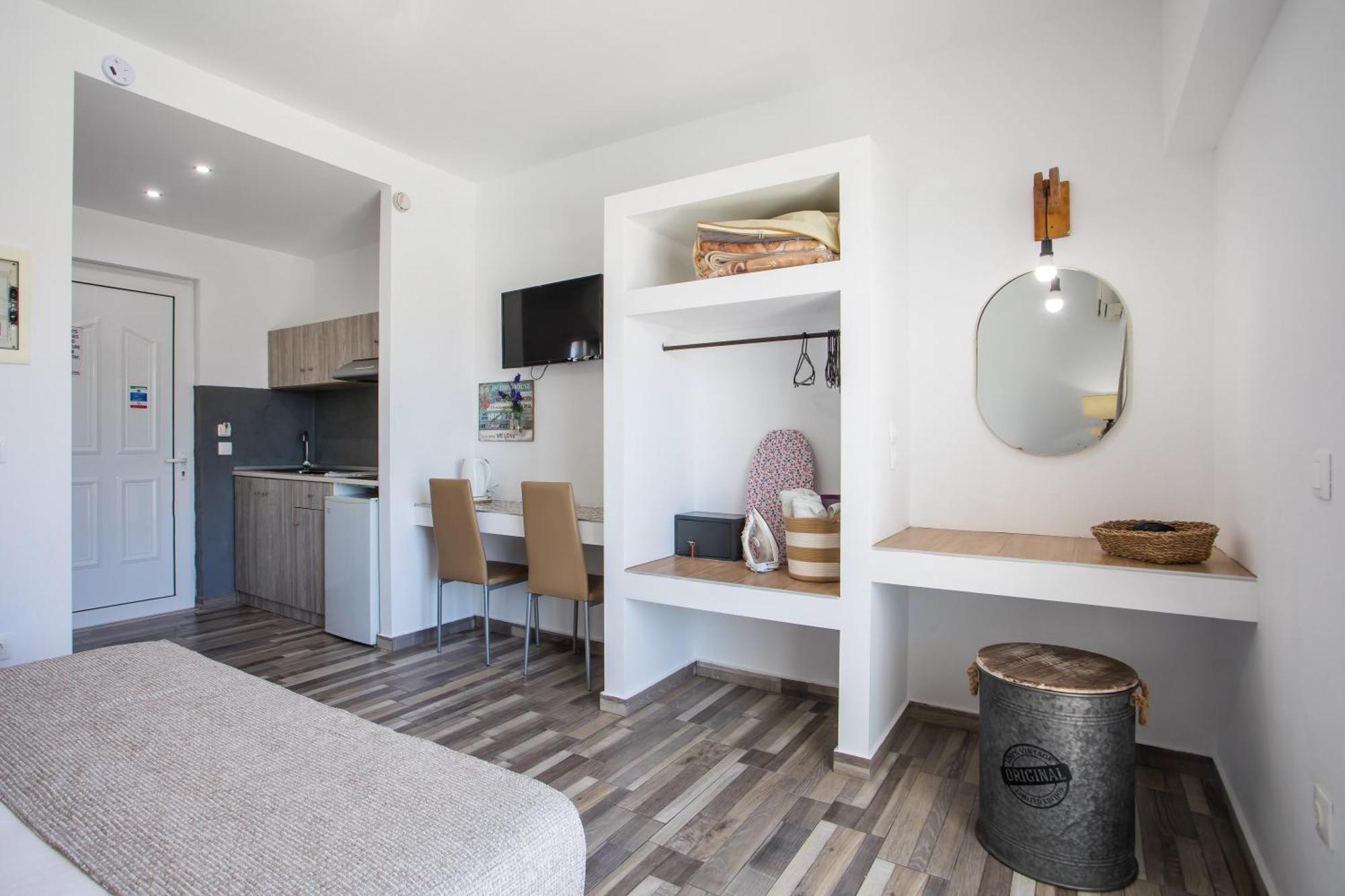 Lisabeth Apartments ファリラキ エクステリア 写真